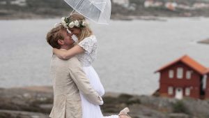 bilden visar Karin och Johan Löf som kallar sig sparmakarna på instagram och ger tips om privatekonomi