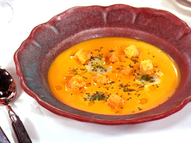 Pumpasoppa med pilgrimsmusslor